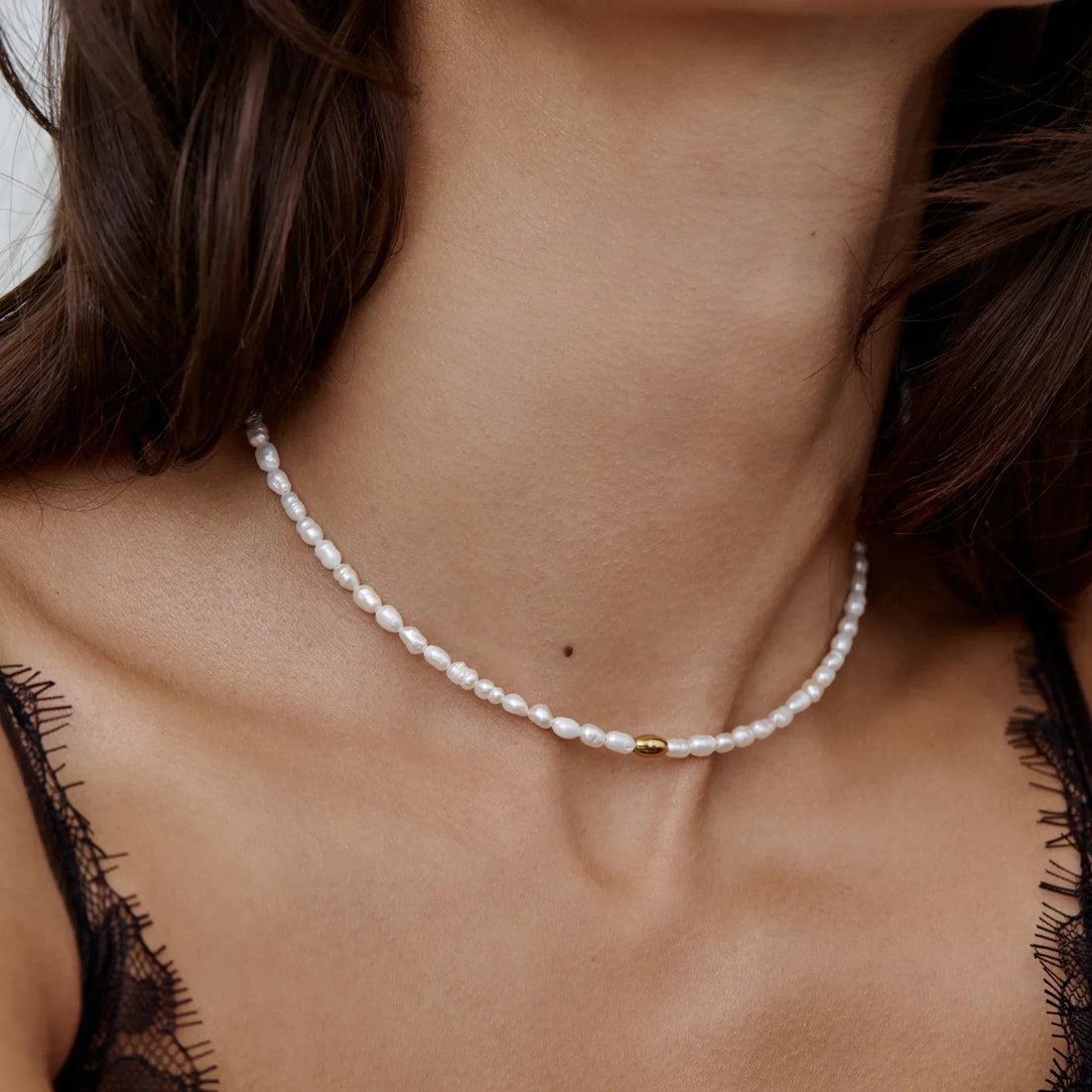 Essential Pearl Choker Necklace