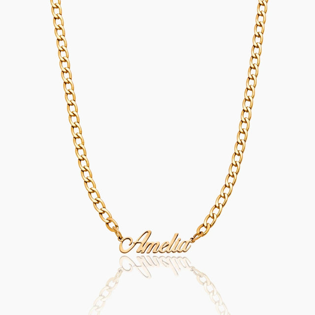Bold Groumet Chain Name Necklace